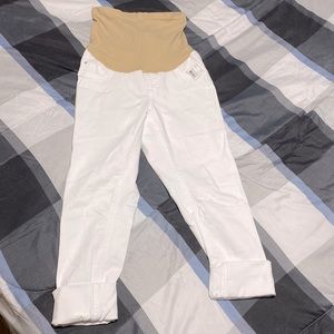NWT Maternity White Crop Pants